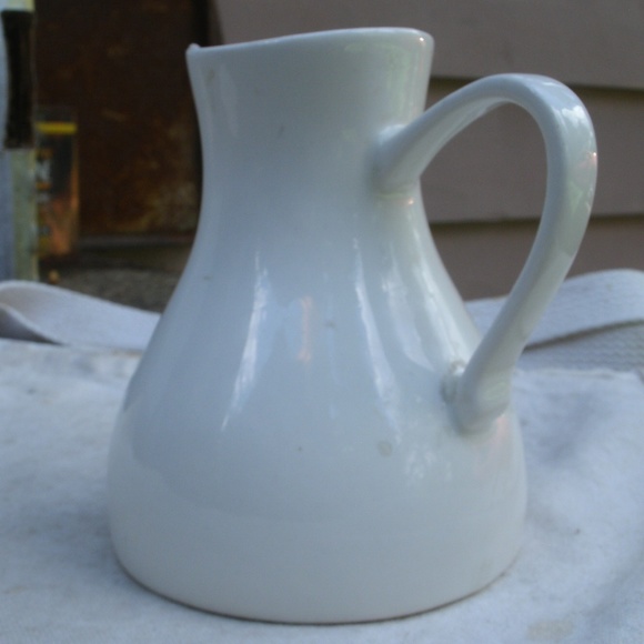Vintage Ernest Sohn Design Creamer Hall China Co. - Picture 8 of 8